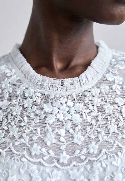Needle & Thread BLOSSOM ANKLE GOWN - Iltapuku - cloud