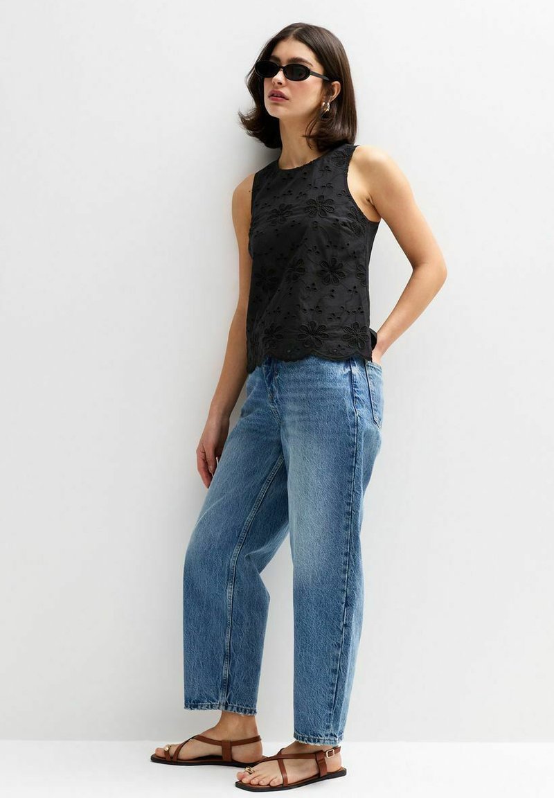 New Look - EMBROIDERED - Blouse - black, Vergroten