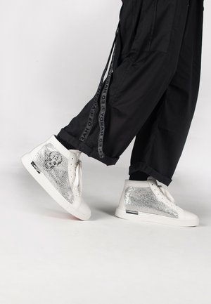 GHOST - Sneakers alte - white silver