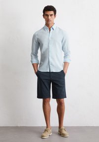 Thumbnail Image 5