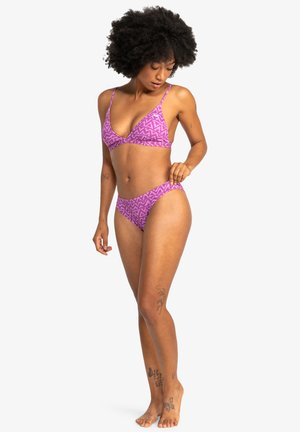 Bikini top - violet heritage geo 32