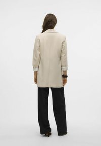 Vero Moda LANGER - Kratek plašč - oatmeal