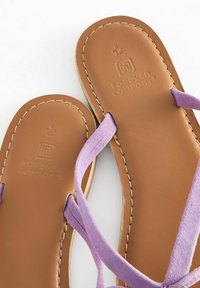 Next FOREVER COMFORT BOW DETAIL REGULAR WIDE FIT - Allassandaalit - lilac purple