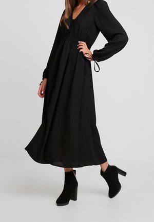 Robe chemise - black