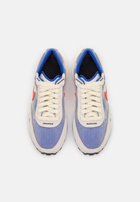 Nike Sportswear Sneakers - coconut milk/bright crimson/hyper royal/light lemon twist