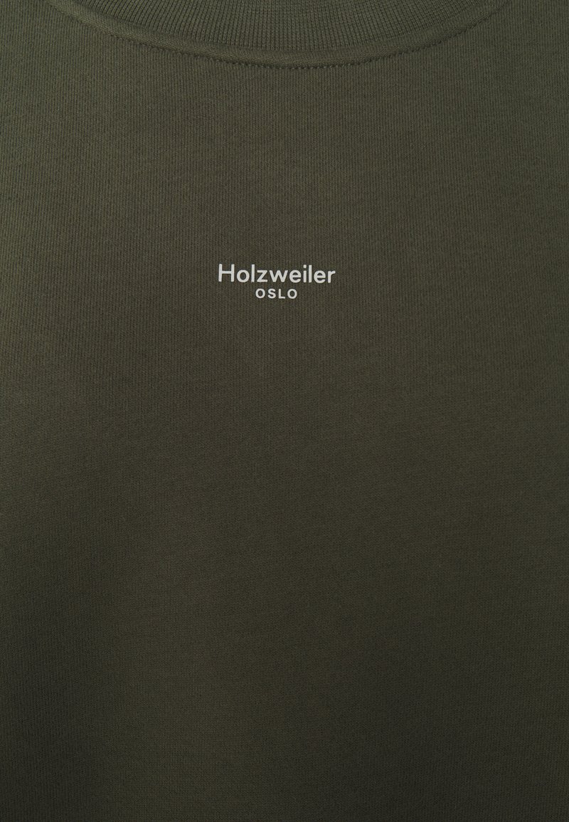 Damen Bekleidung | Holzweiler OSLO CREW Sweatshirt army/khaki - HJ72885 Damen Bekleidung | Holzweiler OSLO CREW Sweatshirt army/khaki - HJ72885