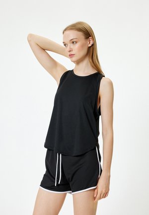 Top - black
