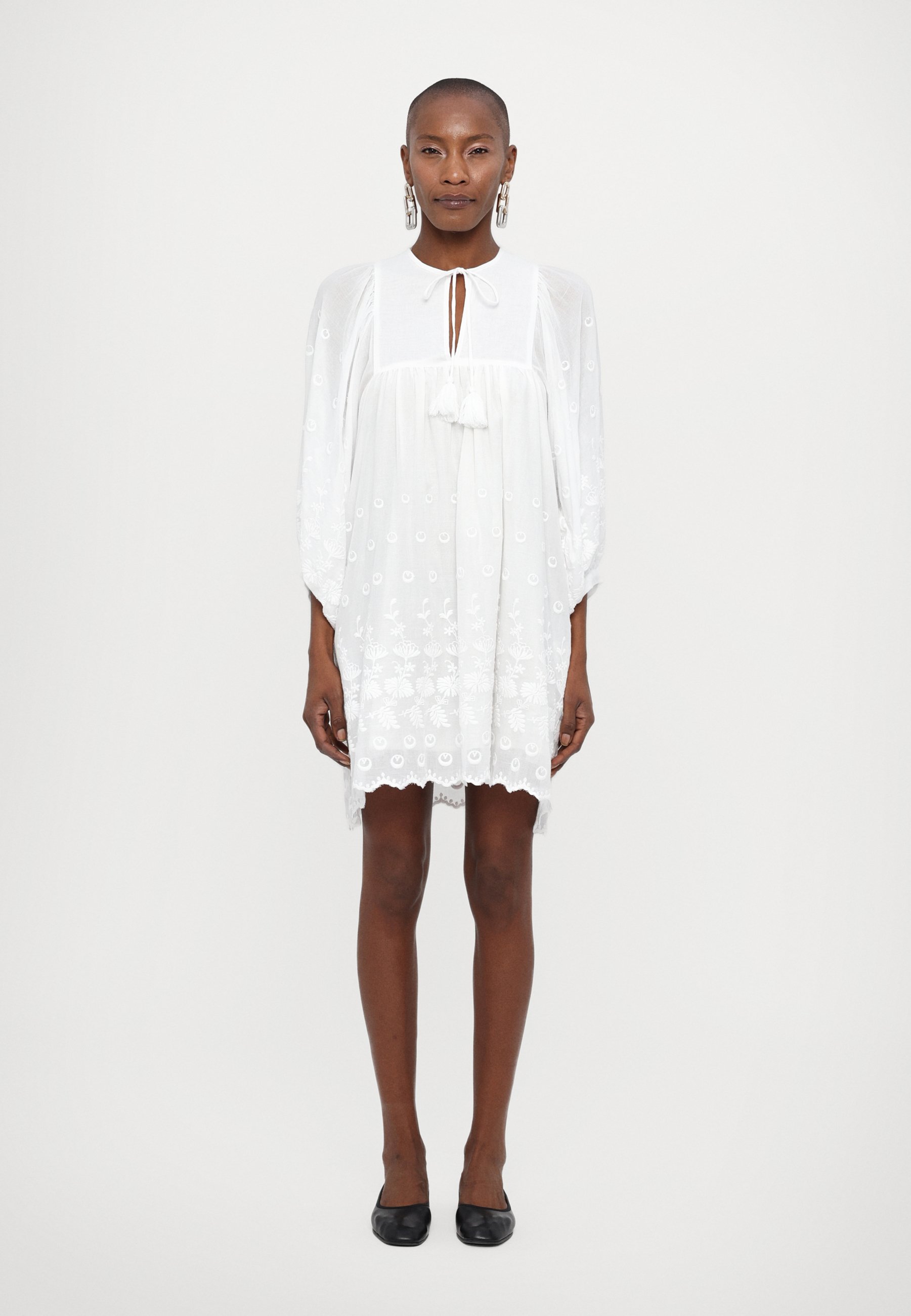 MILLE DAISY DRESS - Day dress - white