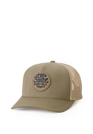 Zielona czapka kierowcy ciężarówki z siateczkowym tyłem i okrągłą beżową naszywką na przedzie z napisem „Rip Curl Wetsuits” w stylizowanym czarnym tekście.