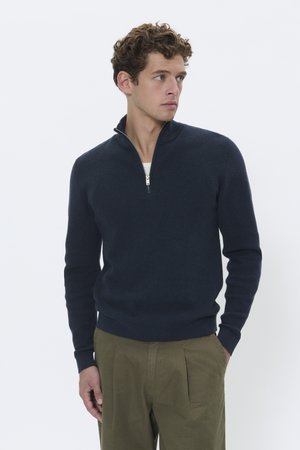 Matinique MALAGOON Z - Stickad tröja - DARK NAVY MELANGE