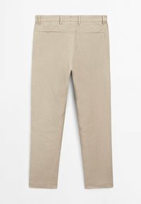Beige Leinenhose mit geradem Schnitt. Verfügt über zwei Gesäßtaschen und Gürtelschlaufen, mit einer sauberen, glatten Textur.