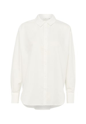 Camisa blanca de manga larga hecha de una tela suave, con un cuello clásico, botonadura frontal y un dobladillo ligeramente curvado.