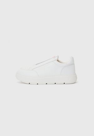 BOLD LOVE - Trainers - white