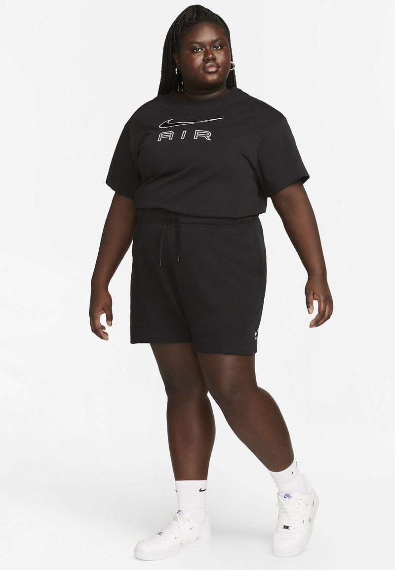 Nike Sportswear Shorts zwart