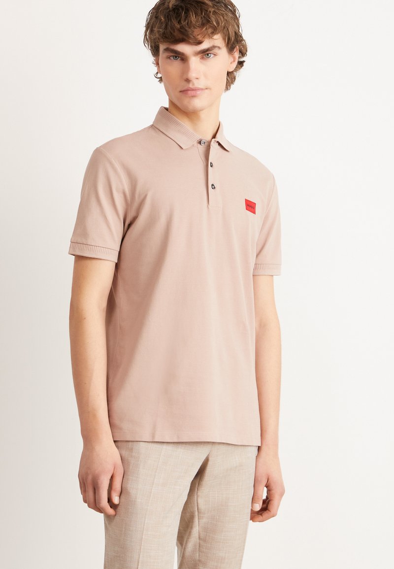 HUGO DERESO - Poloskjorter - medium beige