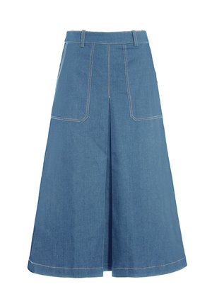 Denimrock mit schwingendem Design, mittellanger Schnitt, zwei vorderen Taschen und kontrastierendem Nähen in hellbeige. Glatte Textur.
