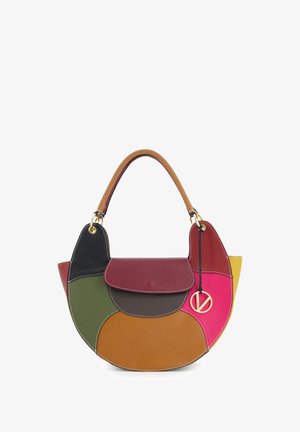 Læderhåndtaske med et patchwork-design i forskellige farver: grøn, sort, rød, brun, orange, pink og gul. Inkluderer en guld hardware-accent.