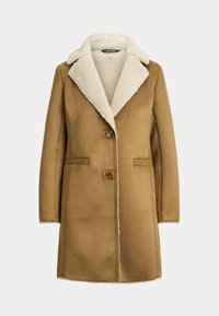 Cappotto in misto lana marrone con colletto in morbido pelliccia artificiale crema, due tasche frontali e due bottoni sul davanti.
