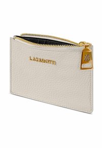 Portefeuille en cuir gris clair avec une surface texturée, une fermeture éclair dorée et un accent en métal avec la marque "LAZAROTTI."