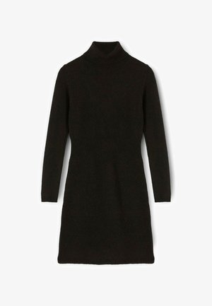 Zwarte gebreide jurk met hoge kraag, lange mouwen en een aansluitende taille, met een gladde textuur en minimale detailing.
