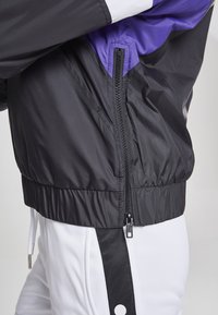Urban Classics Jachetă subțire - black/ultraviolet/white
