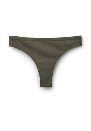 Olivgrüner Tanga aus weichem Stoff, mit niedrig sitzendem Bund und schmalen Seitenträgern, glatte Textur ohne Muster oder Verzierungen.
