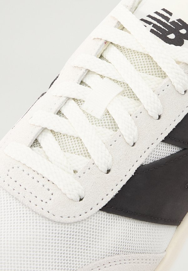 U370 UNISEX - Trainers3