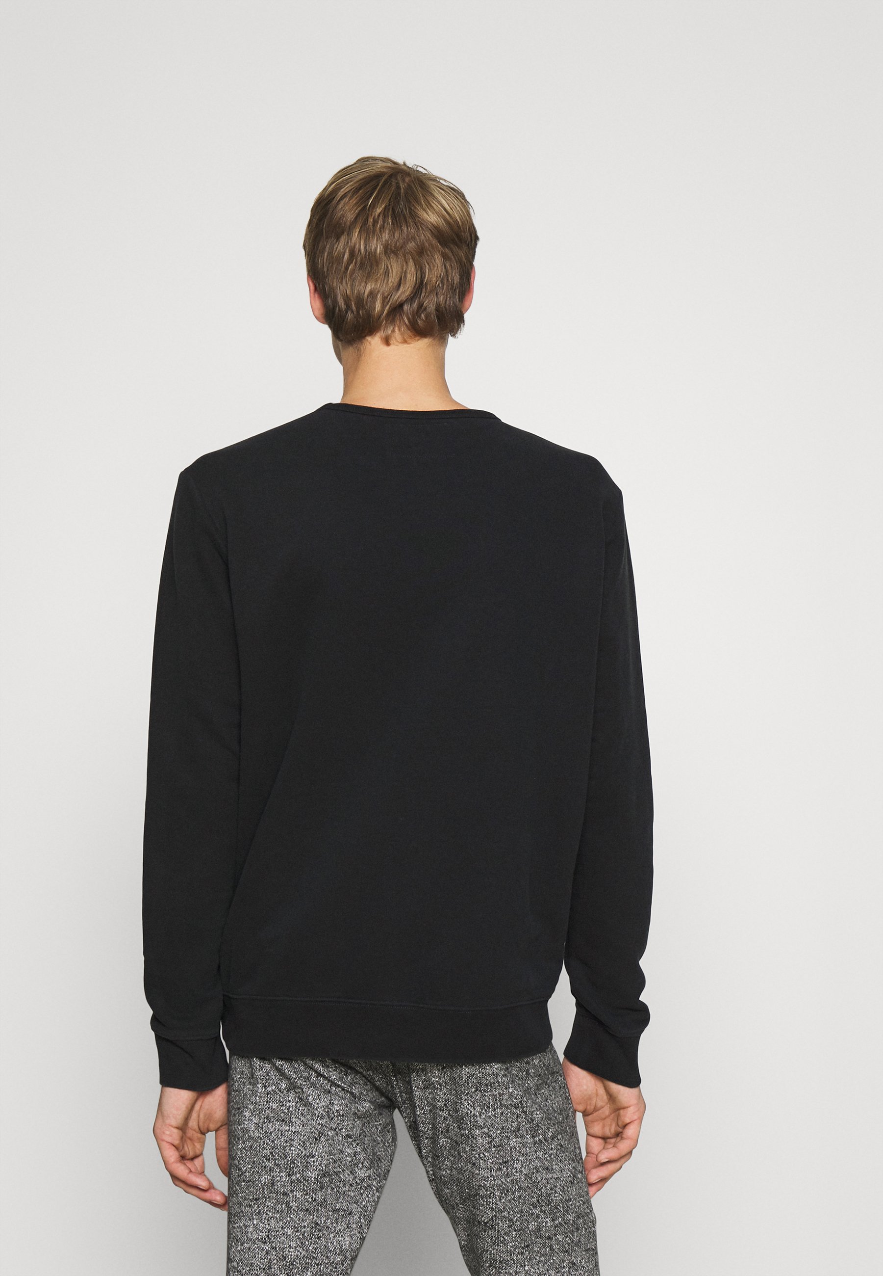 true religion black sweatshirt