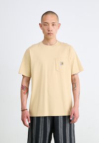 Carhartt WIP POCKET - Navadna majica - cornsilk