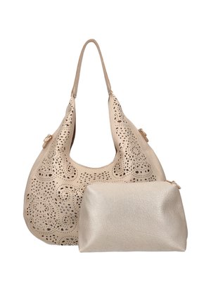 Beżowa skórzana torba na ramię z misternymi, laserowo wycinanymi kwiatowymi wzorami i dopasowaną małą prostokątną kieszonką z teksturowaną powierzchnią.