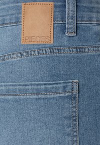 Pieces - Pcsummer Dest Lb Shorts - 4405831 Light Blue Denim main image 1
