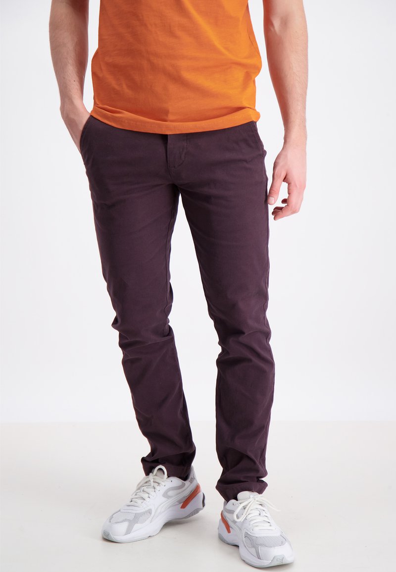 Lindbergh PANTS  - Chinos - dk burgundy