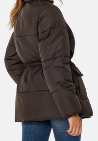 Bubbleroom Abrigo de invierno - brown