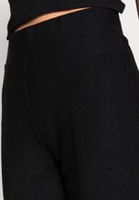 Noisy May MILY - Calças - black