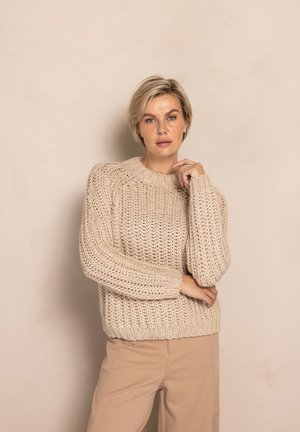 DORA - Strickpullover - taupe