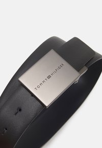 Tommy Hilfiger PLAQUE - Riem - space blue
