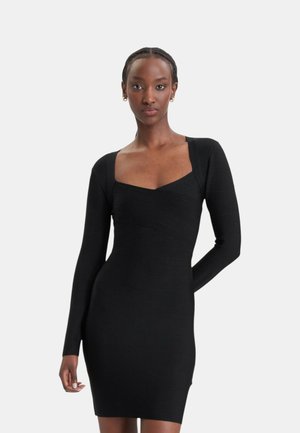 Guess VESTITINO - Robe pull - nero