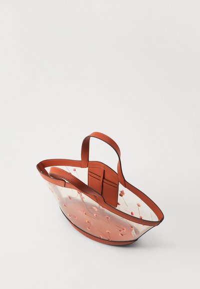 Cult Gaia MINI YARA TOTE - Borsa a mano - currant