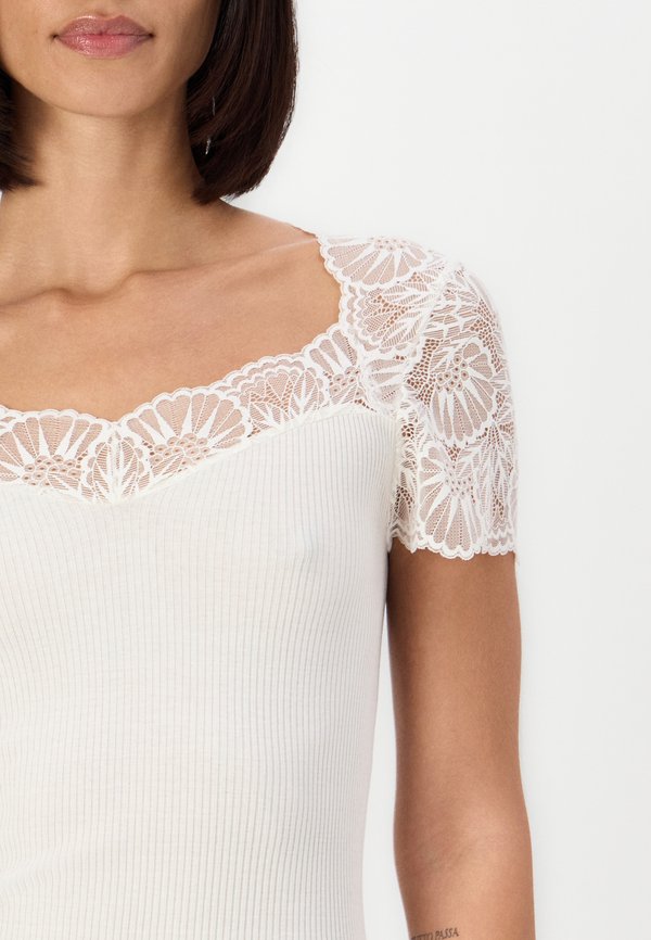 BEATHA CAP SLEEVE  - Basic T-shirt2