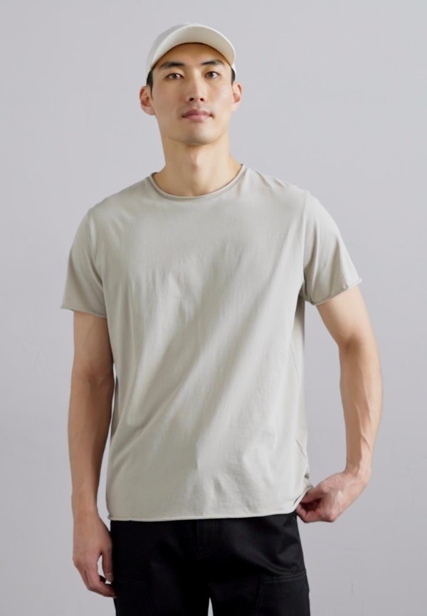 ROLL NECK TEE - Basic T-shirt - light sage2