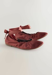 REGULAR FIT - FOREVER COMFORT WRAP UP FLATS - Riemchenballerina - rose pink