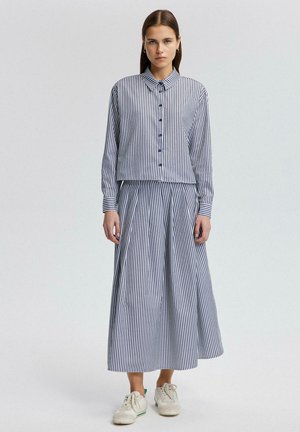 Touché Privé PLEATED SKIRT SHIRT SET - A-line skirt - navy blue