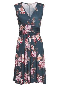 Robe sans manches à longueur genou avec un fond bleu sarcelle foncé et un imprimé floral en rose, blanc et marron, dotée d'un col en V et de détails froncés à la taille.