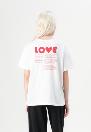 Pieces PCJINDLE - Print T-shirt - bright white
