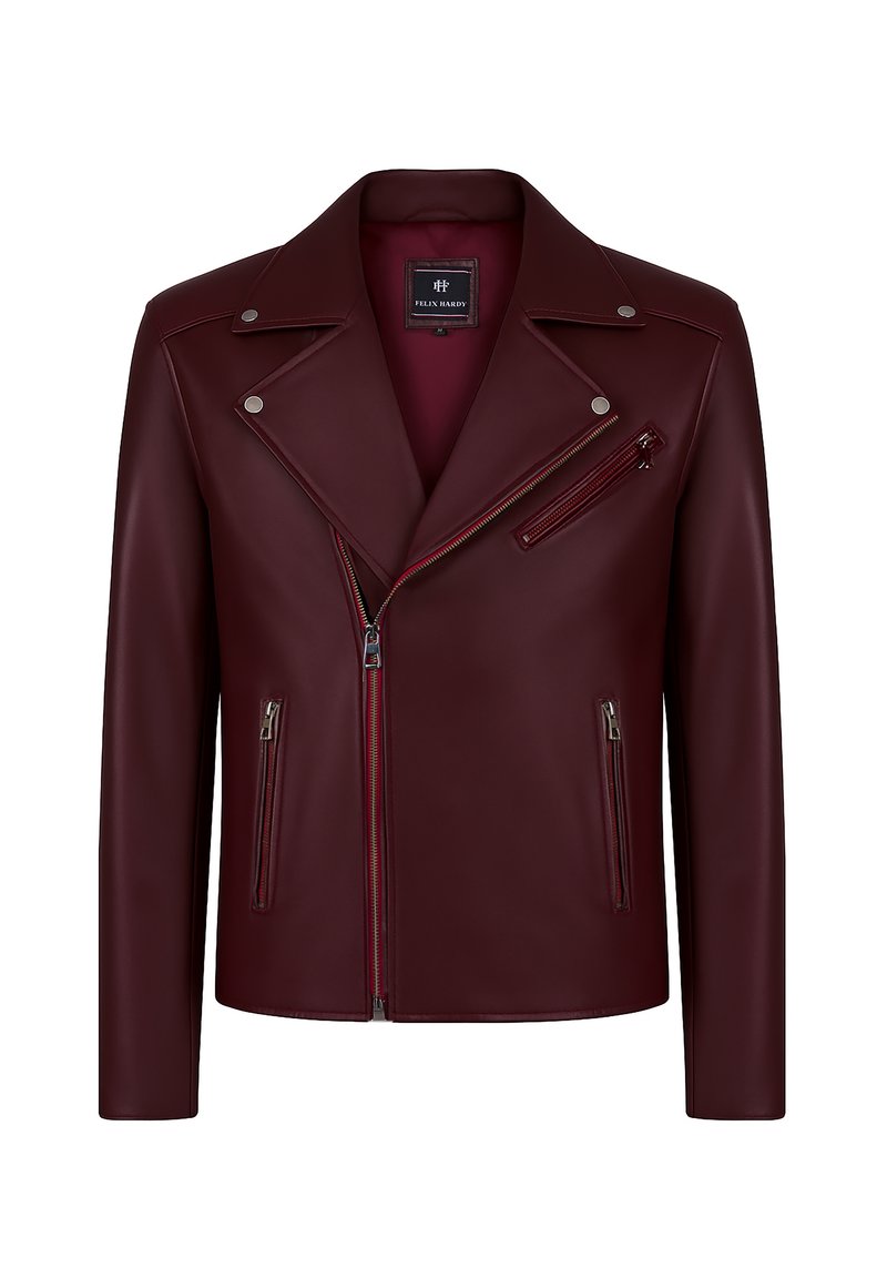 Burgunderfarbene Kunstleder-Motorradjacke mit asymmetrischem Frontreißverschluss, silbernen Details und zwei seitlichen Taschen für Stauraum.