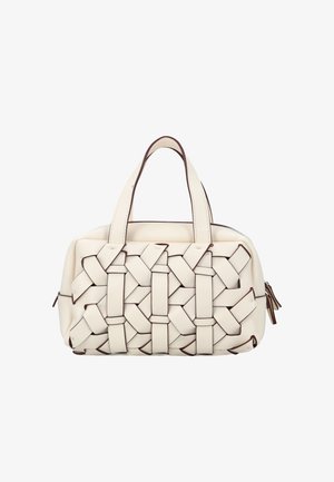 Krém színű kézitáska széles, kosármintás szövött pántokkal, dupla fogantyúkkal és oldalsó cipzárhúzóval.