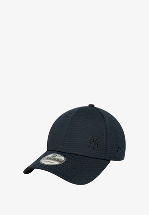 Navy baseball cap with a structured design, hexagonal texture, embroidered logo on the front, and a curved visor. Adjustable fitting.