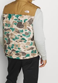 The North Face Väst - khaki