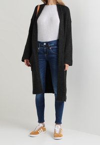 KIOMI Kofta - mottled dark grey