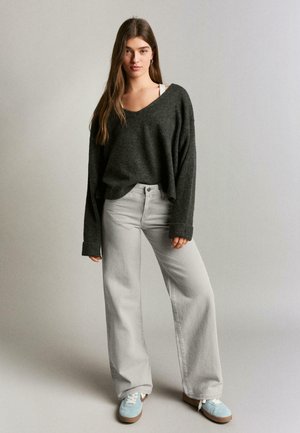 - Jeansy Straight Leg